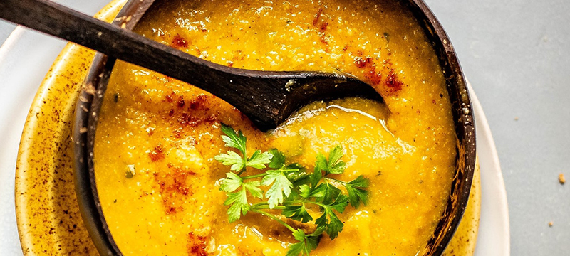 Süßkartoffel und Bananen Suppe